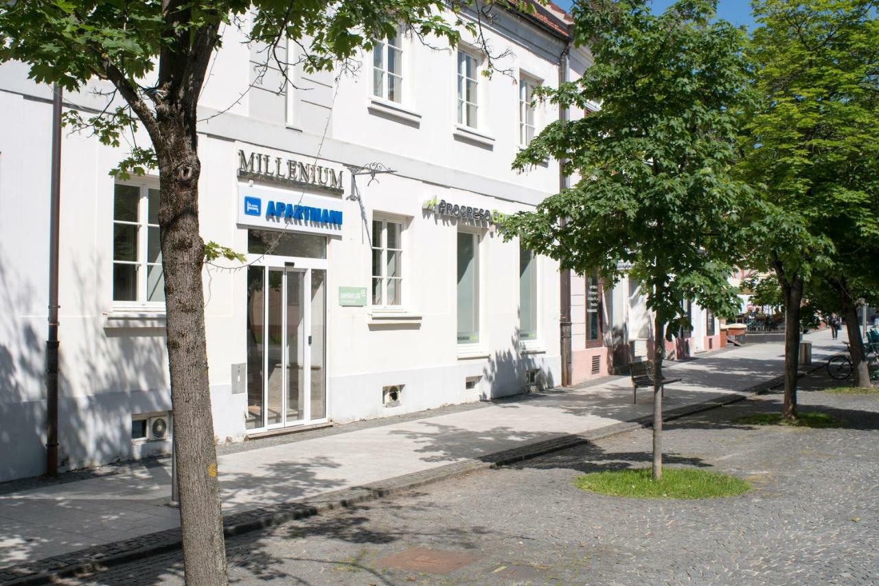 Millennium Apartments Čakovec Exteriör bild